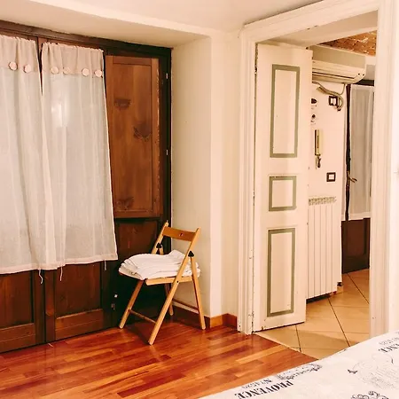 Apartment Bilo Mattone Turin